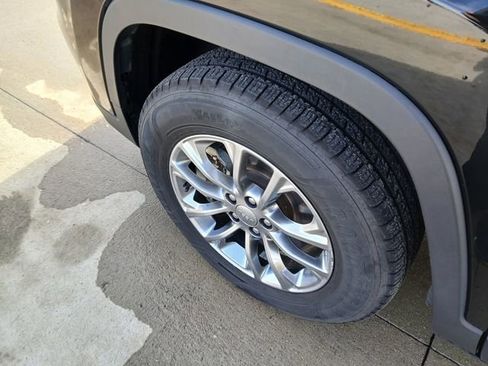 Used 2021 Jeep Cherokee Latitude Lux w/ Comfort/Convenience Group image 29