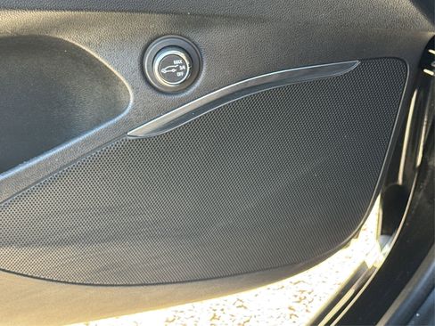 Certified 2024 Buick Enclave Essence image 36