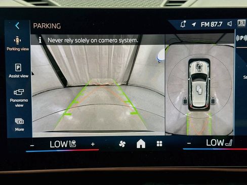 New 2026 BMW X1 xDrive28i w/ Technology Package AWD/4WD image 15