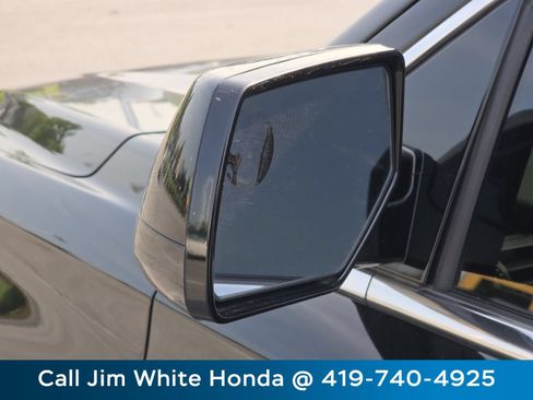 Used 2015 Chevrolet Tahoe LT AWD/4WD image 16