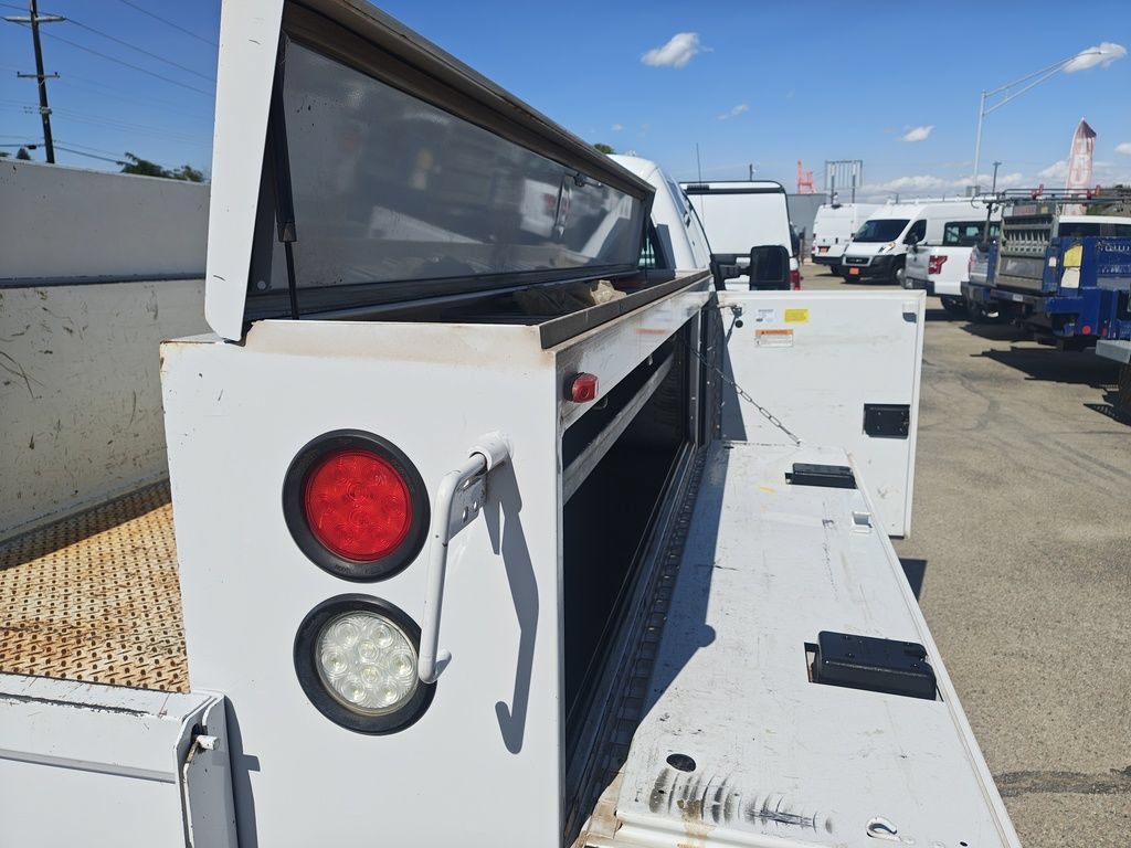 Used 2015 Ford F350 4x4 SuperCab Super Duty image 14