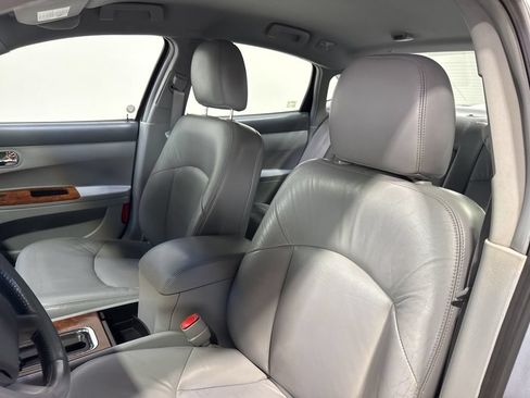 Used 2006 Buick LaCrosse CXL w/ Driver Confidence Package FWD image 22