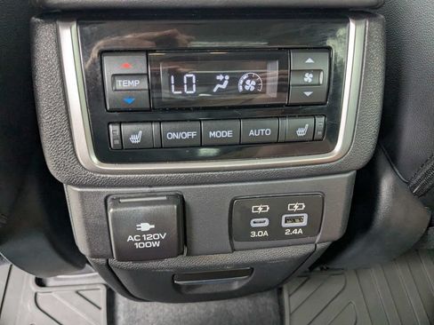 Certified 2025 Subaru Ascent Bronze Edition AWD/4WD image 14