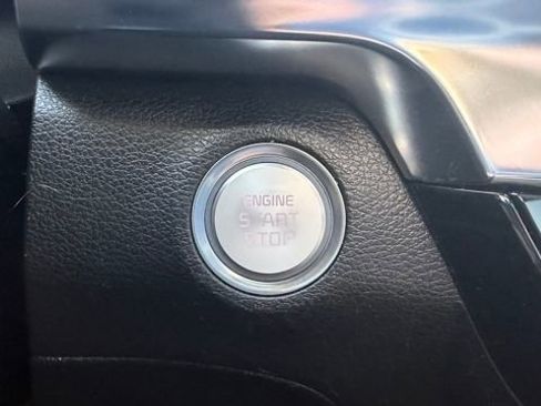 Certified 2022 Kia Telluride EX w/ EX Premium Package image 15