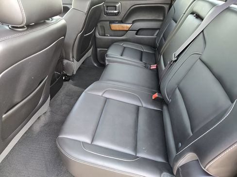 Used 2014 GMC Sierra 1500 SLT w/ SLT Crew Cab Value Package AWD/4WD image 24