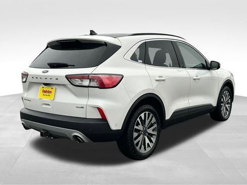 Used 2020 Ford Escape Titanium image 10