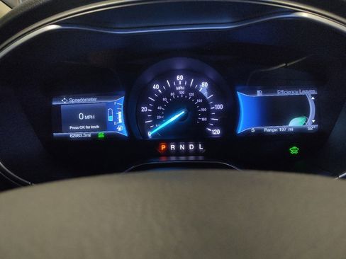 Used 2018 Ford Fusion S FWD image 23