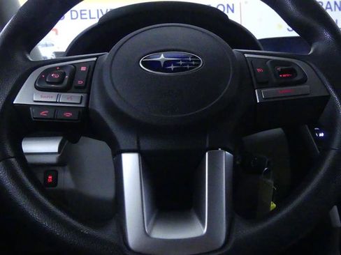 Used 2018 Subaru Forester 2.5i Premium w/ All-Weather Package AWD/4WD image 17