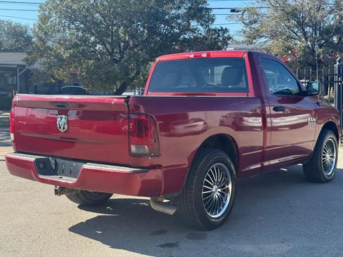 Used 2014 RAM 1500 Express RWD image 20