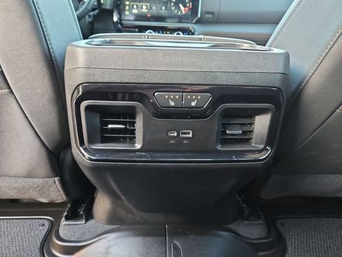 Used 2025 GMC Sierra 3500 AT4 w/ AT4 Premium Plus Package image 35