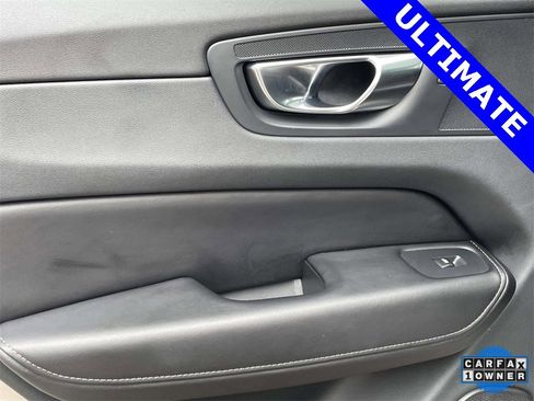 Used 2023 Volvo XC60 B5 Ultimate image 11