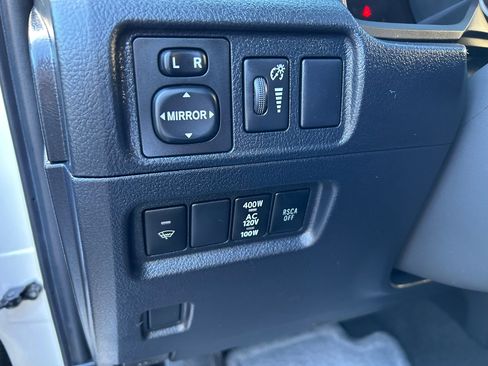 Used 2010 Toyota 4Runner Limited image 15