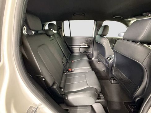Certified 2023 Mercedes-Benz EQB 300 4MATIC image 23
