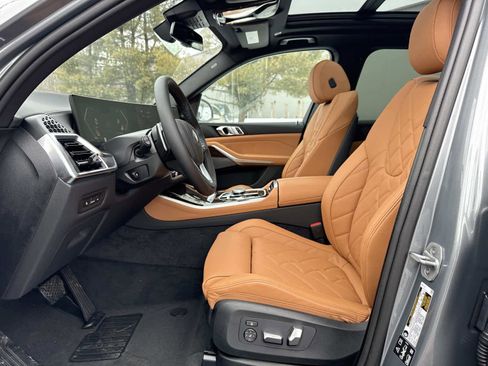 New 2026 BMW X5 xDrive40i w/ Premium Package image 14