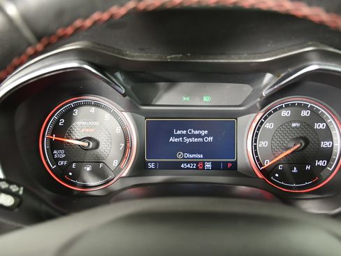 Used 2021 Chevrolet TrailBlazer RS w/ Sun and Liftgate Package image 19