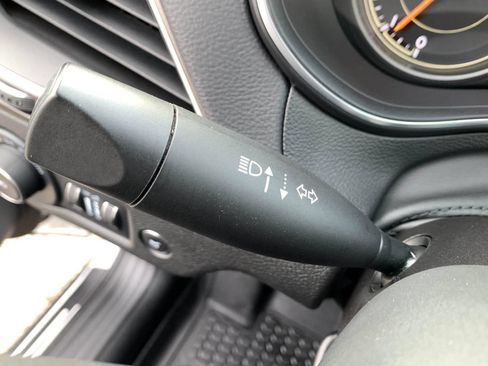 Used 2022 Jeep Cherokee Trailhawk w/ Premium Leather Package image 18