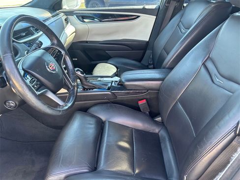 Used 2013 Cadillac XTS Platinum image 8