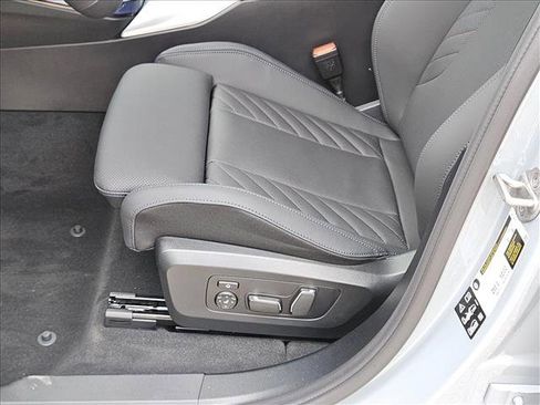 New 2026 BMW X3 xDrive30 w/ Premium Package image 4