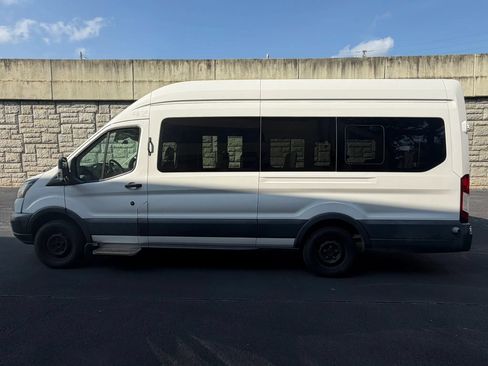 Used 2018 Ford Transit 350 148 High Roof Extended RWD image 8