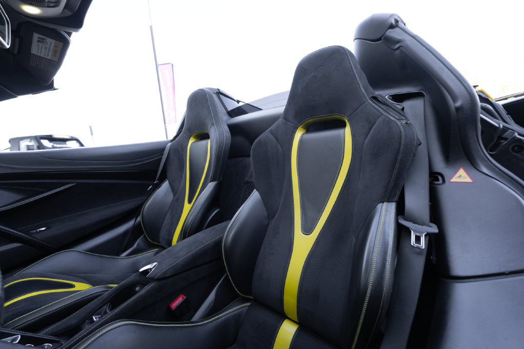 Used 2021 McLaren 720S Luxury RWD image 24