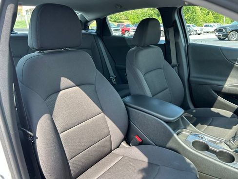 Used 2023 Chevrolet Malibu LS FWD image 40