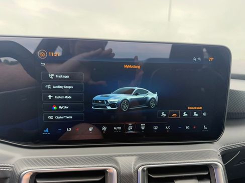 New 2025 Ford Mustang Premium image 27