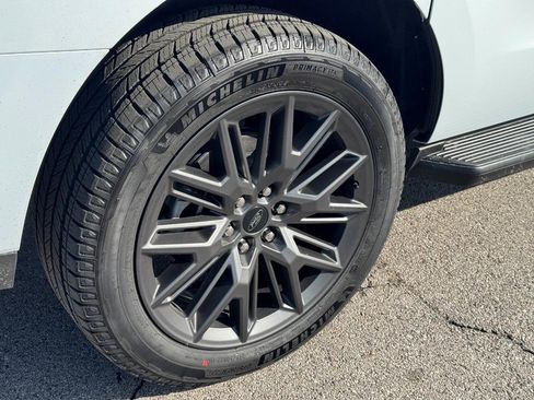 New 2026 Ford Expedition Max Platinum w/ Stealth Appearance Package image 4