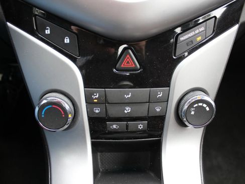 Used 2012 Chevrolet Cruze LT w/ RS Package image 17