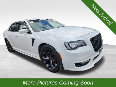 Used 2022 Chrysler 300 Touring L w/ Comfort Group