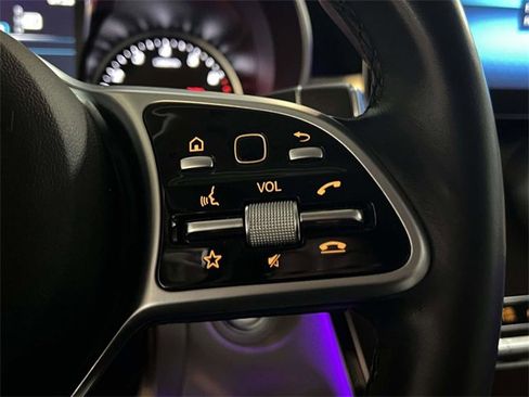 Certified 2022 Mercedes-Benz GLC 300 4MATIC image 22