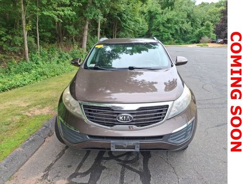 Used 2011 Kia Sportage LX w/ Convenience Pkg 2 AWD/4WD image 3