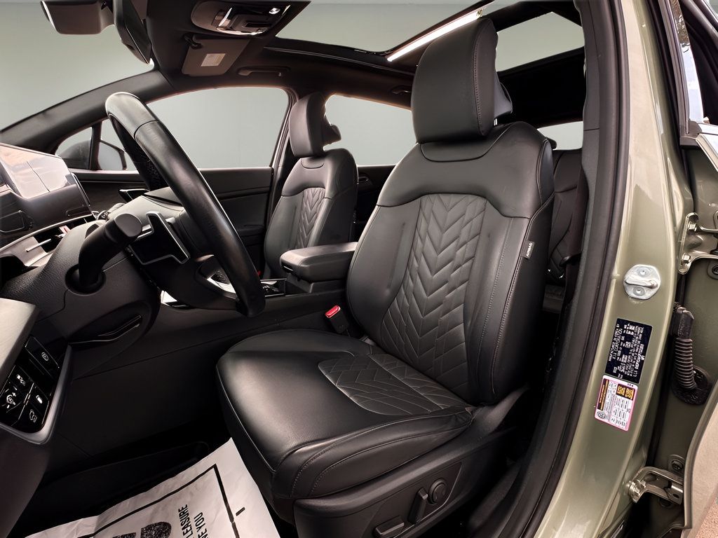 Used 2023 Kia Sportage X-Line AWD/4WD image 5