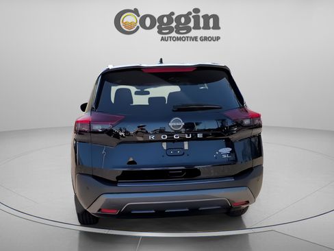 Used 2023 Nissan Rogue SL w/ SL Premium Package image 9