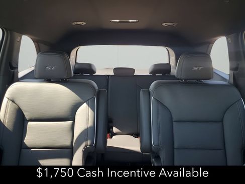 New 2026 Buick Enclave Sport Touring w/ Power Package FWD image 44