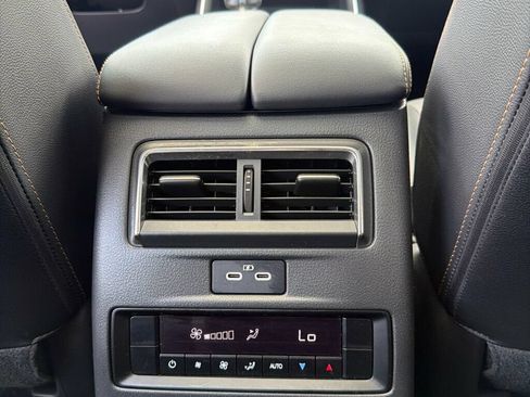 Used 2024 MAZDA CX-90 3.3 Turbo w/ Premium Package AWD/4WD image 25