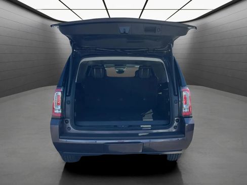 Used 2018 GMC Yukon XL SLT w/ Open Road Package RWD image 19
