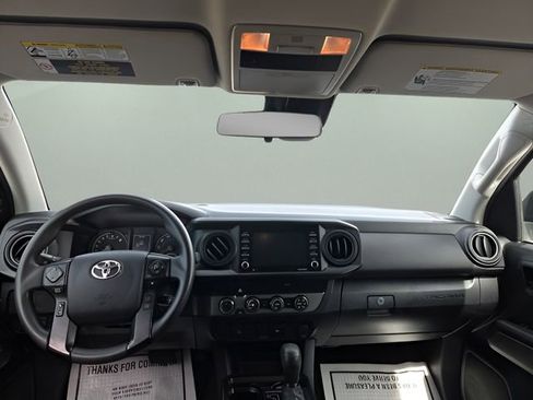 Used 2022 Toyota Tacoma SR image 10