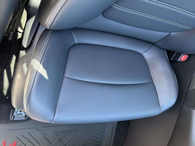 Used 2022 Toyota RAV4 XLE Premium FWD image 16