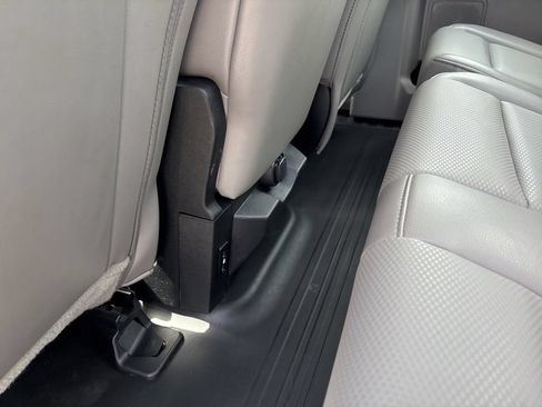 Used 2020 Ford F150 XL w/ Equipment Group 101A Mid AWD/4WD image 25