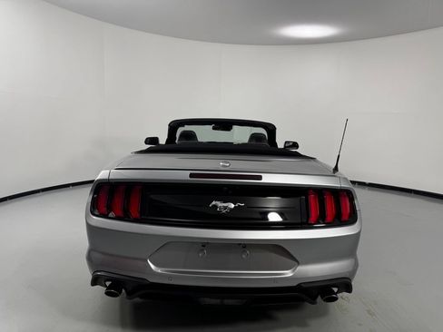 Used 2022 Ford Mustang Premium RWD image 12
