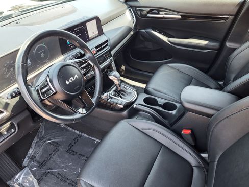 Used 2024 Kia Seltos EX AWD/4WD image 14