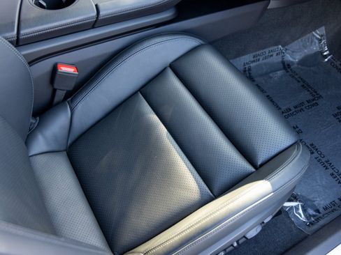 Certified 2023 Porsche Taycan Turbo image 51