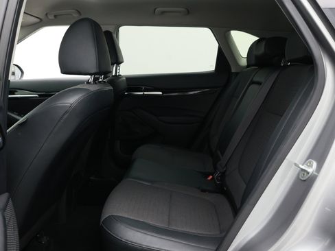Used 2021 Kia Seltos S AWD/4WD image 29