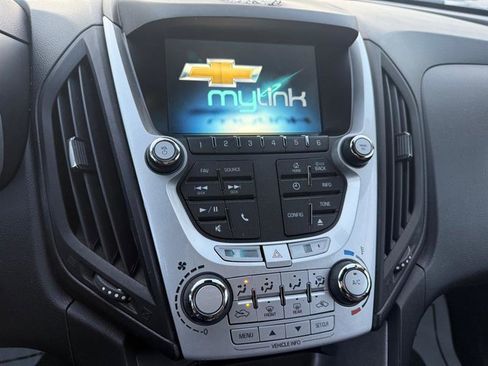 Used 2014 Chevrolet Equinox LT image 16
