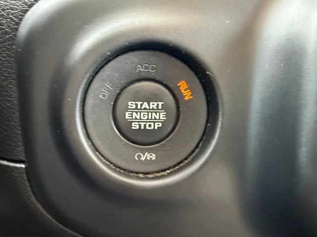 Used 2018 Jeep Wrangler Unlimited Sport S AWD/4WD image 22