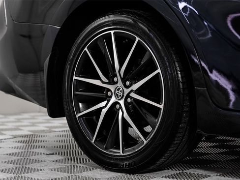 Used 2021 Toyota Camry SE image 51