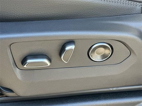 New 2026 GMC Yukon XL Denali image 22