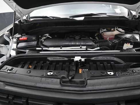 Used 2024 Chevrolet Silverado 1500 Custom RWD image 16