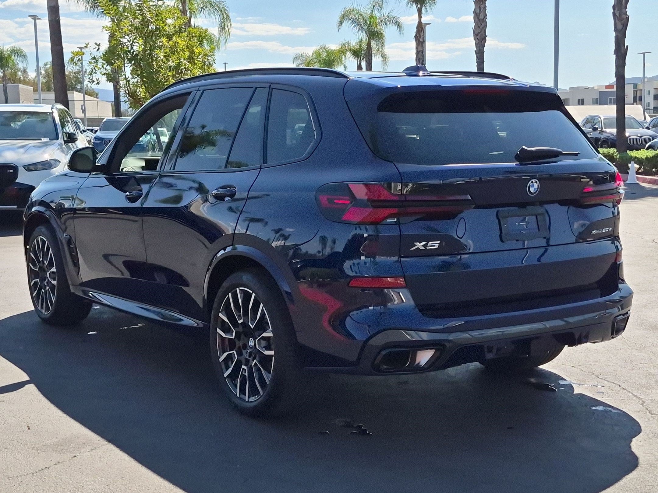 Used 2026 BMW X5 xDrive50e w/ Executive Package AWD/4WD image 8