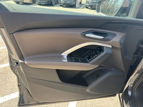 Certified 2025 Audi Q5 Premium w/ Convenience Package image 36